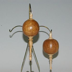 SJPT Globe Ornaments