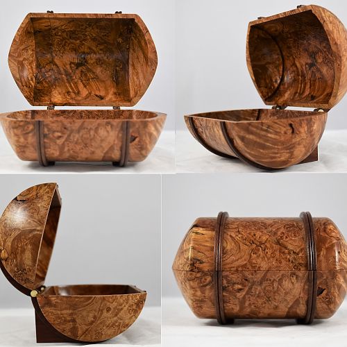 "Lost Wood" Clamshell Box with Offset Turned Hinges