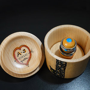Wedding ring box with ring stand
