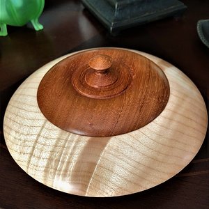 My 'flying saucer ' bowl with lid