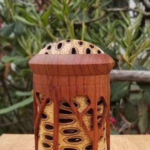 Rosewood/Banksia Box