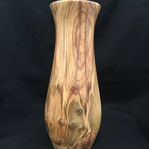 Pistachio vase