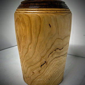 Self made urn