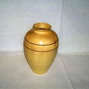 Arizona ash urn with textured band