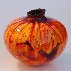 Dyed vessel