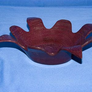Scalloped Bowl with Wings