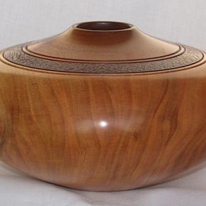 Cherry Pot with Double Collar