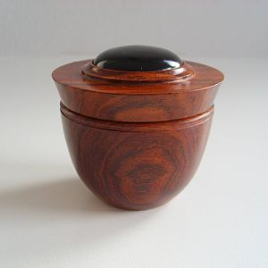 cocobolo box with onyx insert