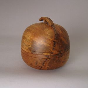 sugar maple urn