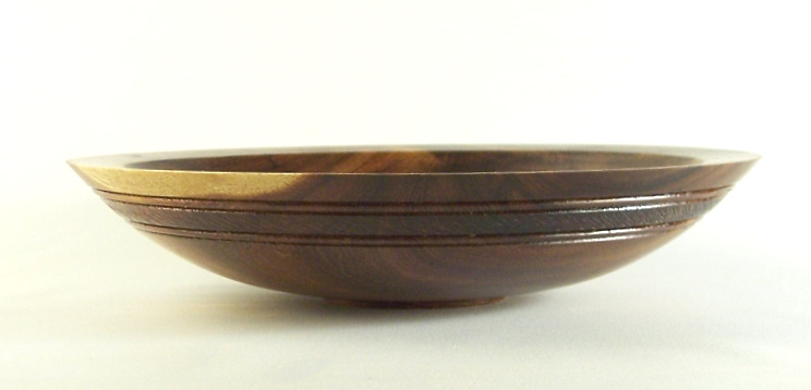 Acacia Bowl with Textured Band
