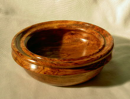 Madagascar bowl oblique