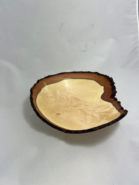 Maple natural edge bowl (1 of 2)