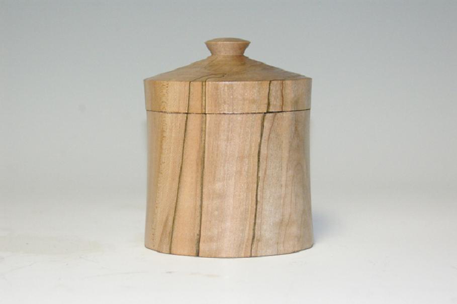 Simple lidded box - Spalted Maple