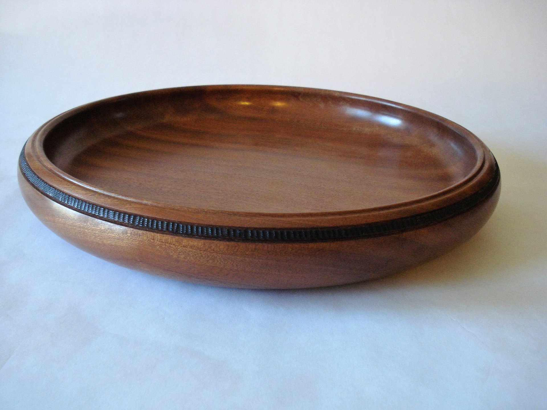 Simple sapele serving bowl/tray