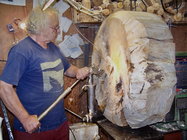 Turning big wood.jpg Turning big wood.jpg