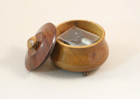 Music_box_nonis_IMG_2390.jpg Music_box_nonis_IMG_2390.jpg