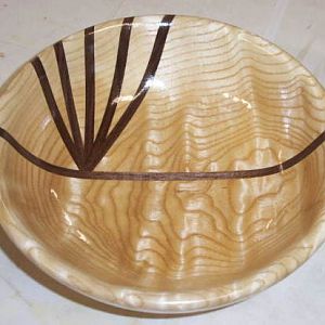 Curly ash bowl