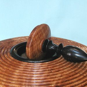 Maple_and_Ebony_Finial