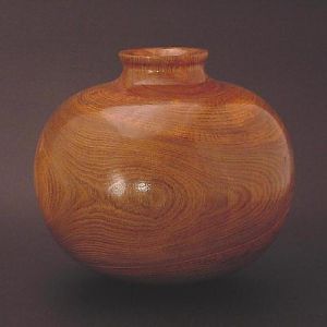 Round-ish Ash Pot 5038