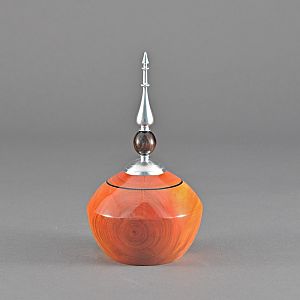 cedar_with_aluminum_finial