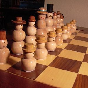 Snowman chess set