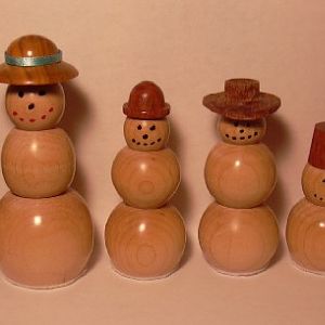 Snowman chess set family