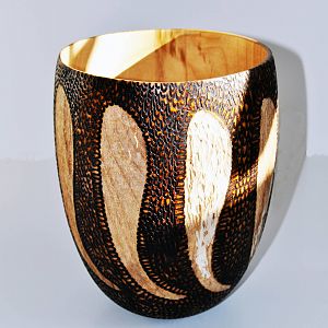 Maple vase