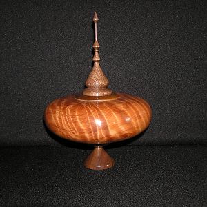 vase, lidded box or just art?