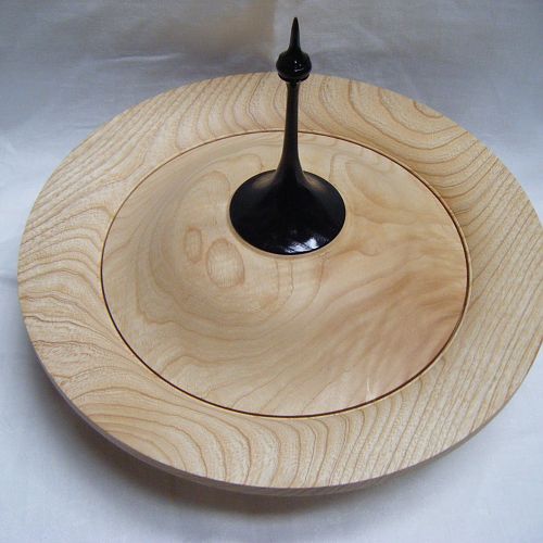 Lidded Ogee Bowl with Ebonisied Finial