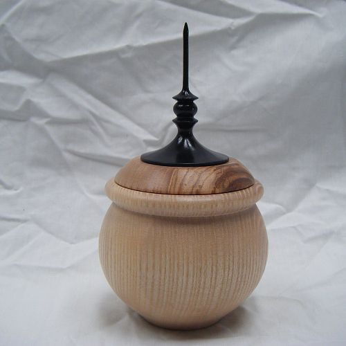 Cauldron Style Lidded Box With Finial