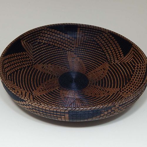 Sycamore pinwheel design basket