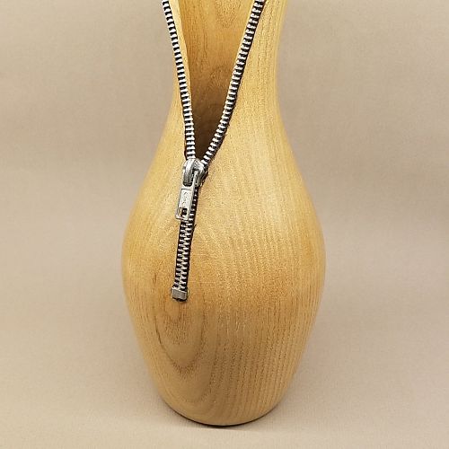 Zipper Vase