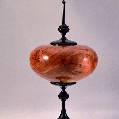 Lidded hollow form