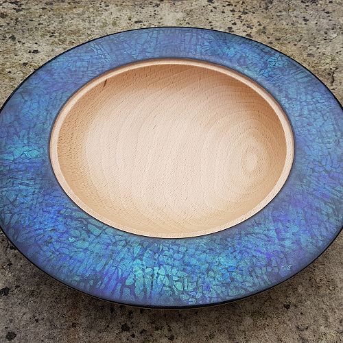 Stencilled Iridescent Platter Rim