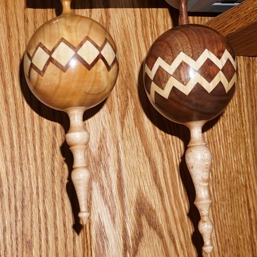 Double zig zag ornaments