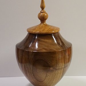 Keepsake Urn Ser. 21044 Model KWCT0408060