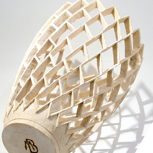 vase in maple