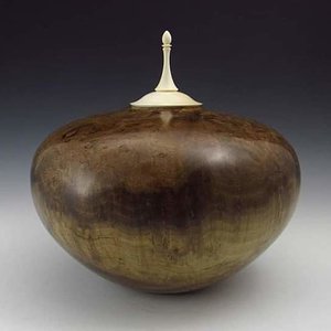 Myrtle Burl and Holly urn