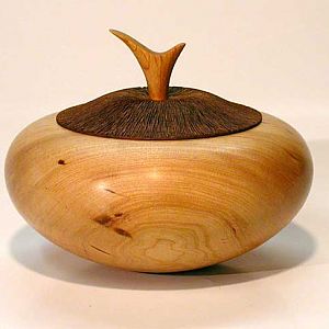 Lidded cherry vessel