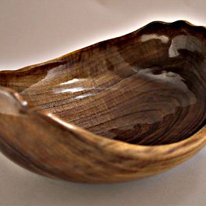 Walnut Bowl