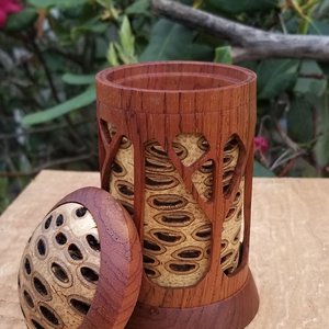 Rosewood/Banksia Box