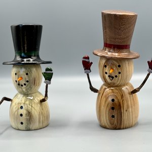 Snowmen with Mittens