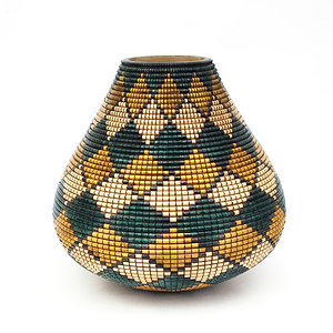 Basket Illusion vase