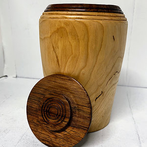 Self made urn