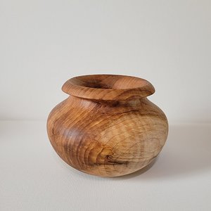 Bigleaf Maple Pot/Vase