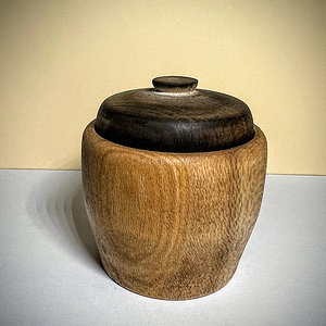 Sycamore box 2 1/2 high by 3 round