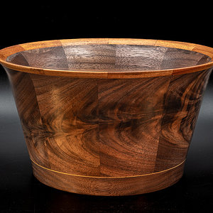 Walnut crotch bowl