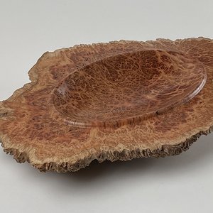 Bewdy Burl