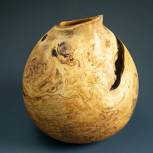 Live edge hollow form