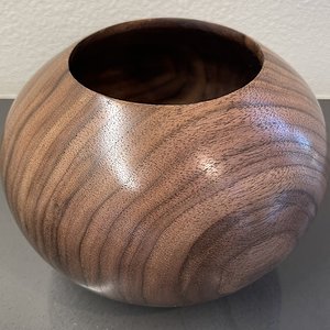 Claro walnut bowl